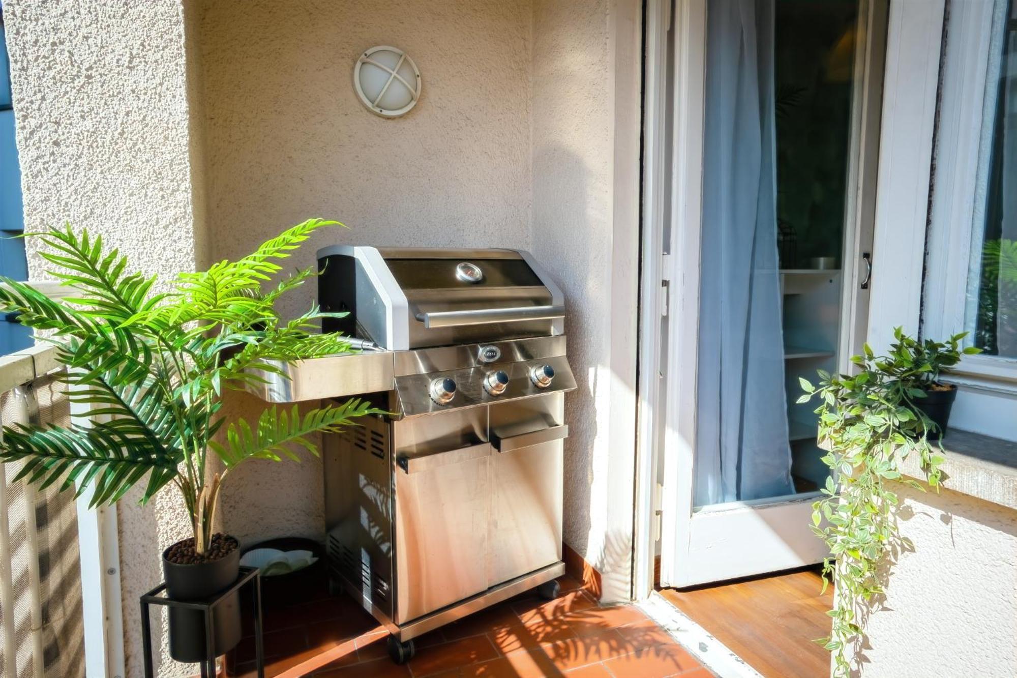 The Big Muenster Fuer Bis Zu 12, Whirlpool, Sauna, Zentral, Tischfussball, Balkon, Gasgrill Ulm Zewnętrze zdjęcie