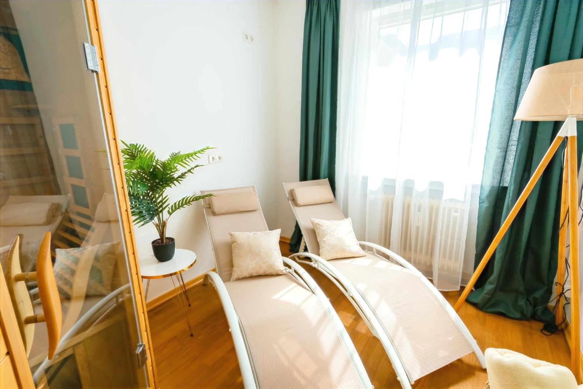 The Big Muenster Fuer Bis Zu 12, Whirlpool, Sauna, Zentral, Tischfussball, Balkon, Gasgrill Ulm Zewnętrze zdjęcie